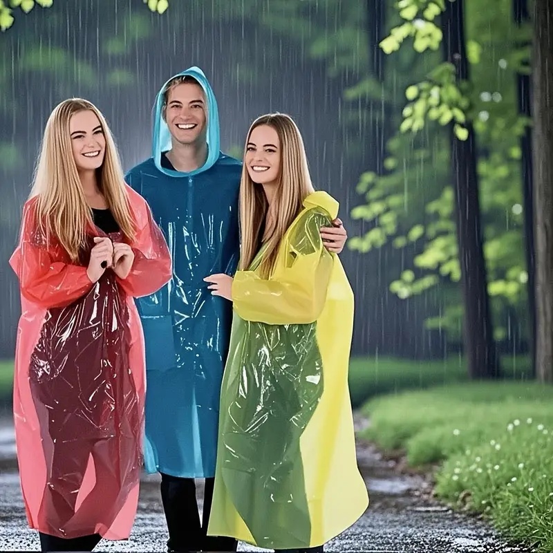 Poncho antipioggia trasparente - Emergency Poncho Rain recensione e prezzo